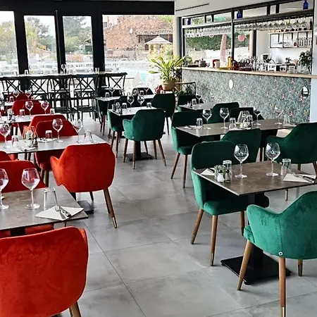 Traum Mit Meerblick Vakantiehuis Saint-Raphaël